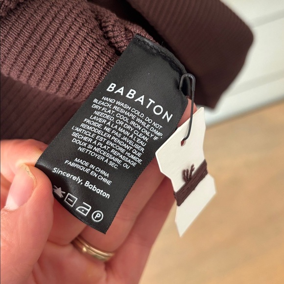 Babaton Sculpt Knit Cross Dress – Coffee Bean Brown (Size M) - Picture 9 of 10